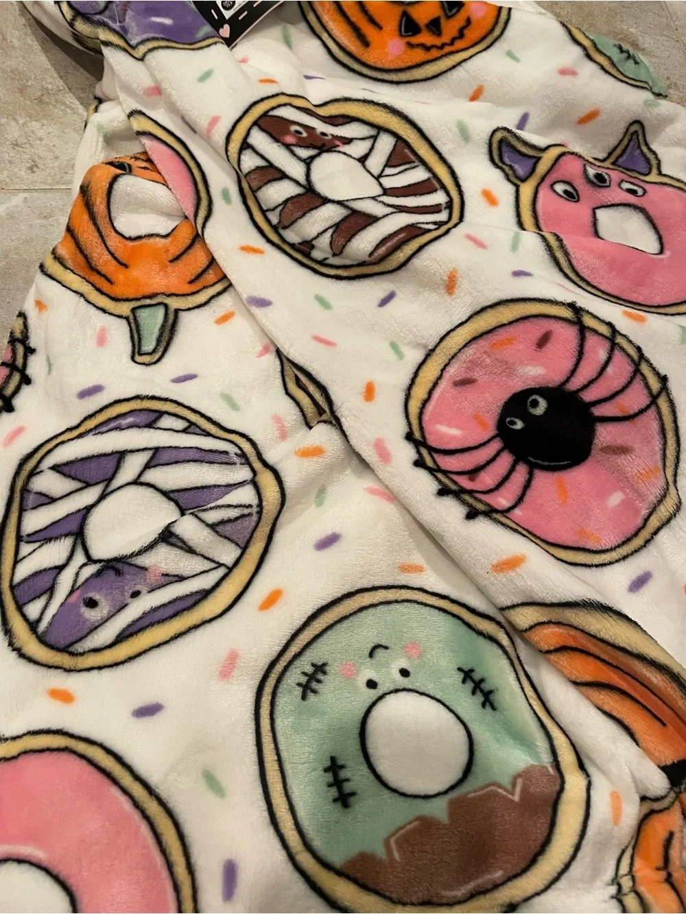 NWT Betsey Johnson Donut Halloween Themed Oversized Blanket
